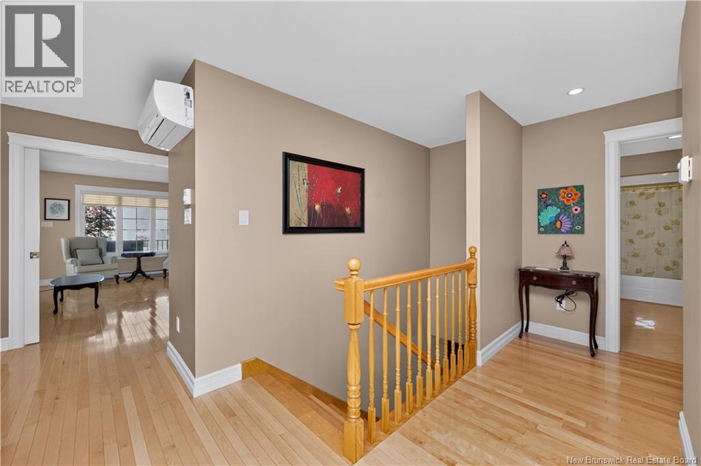 3 Eastgate Court - 29