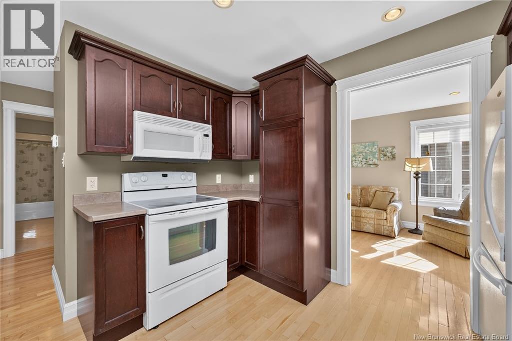 3 Eastgate Court - 7