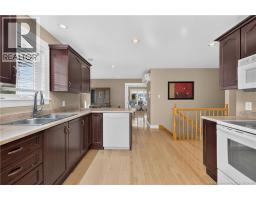 Family room - 3 Eastgate Court, Riverview, NB E1B0B4 Photo 11