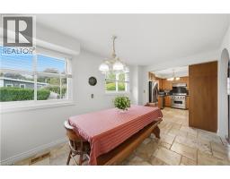 Family room - 24 West 32nd Street, Hamilton, ON L9C5G6 Photo 18