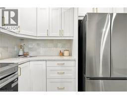 4pc Bathroom - 44 Viewcrest Circle, Etobicoke, ON M9W7G6 Photo 8