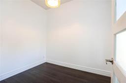 480 Jefferson Avenue, Winnipeg, MB R3V0N6 Photo 14