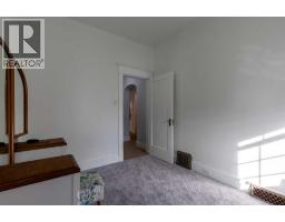 1512 6 Avenue S - photo 26