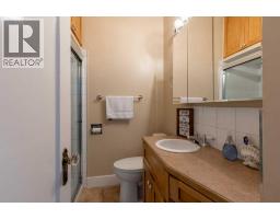 1512 6 Avenue S - photo 22