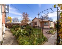 1512 6 Avenue S - photo 38