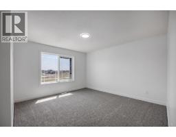 140 Lakewood Crescent - photo 28