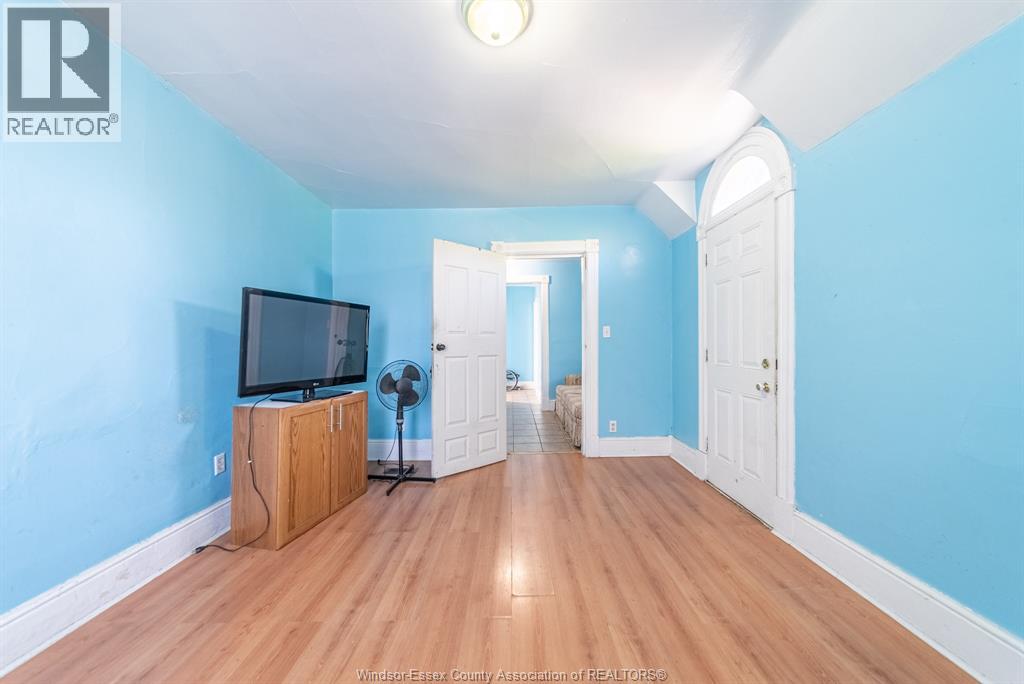 60 Setterington Street — photo 14