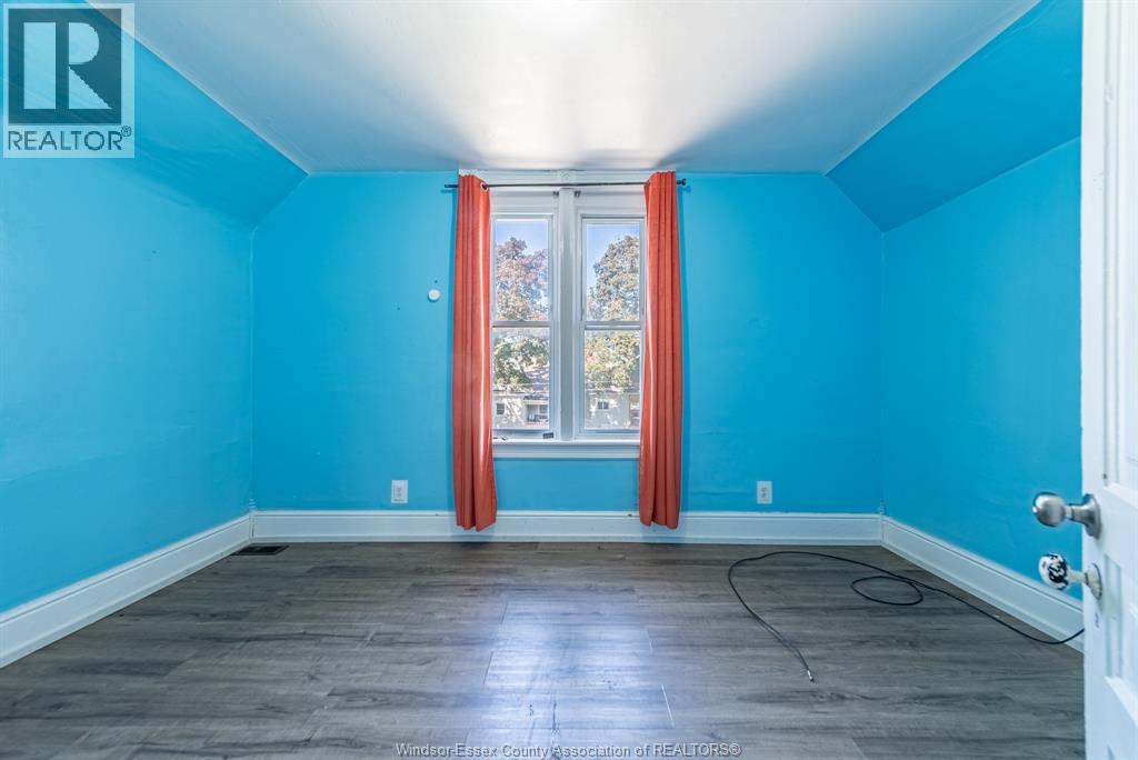 60 SETTERINGTON STREET - 21