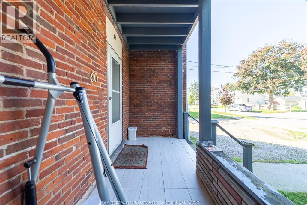 60 SETTERINGTON STREET - 35