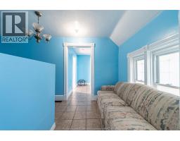 60 Setterington Street, Leamington, ON N8H1T3 Photo 15