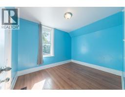 60 Setterington Street, Leamington, ON N8H1T3 Photo 17