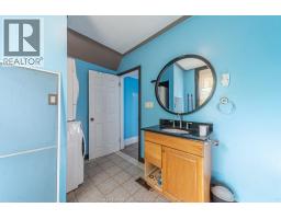 60 Setterington Street, Leamington, ON N8H1T3 Photo 33