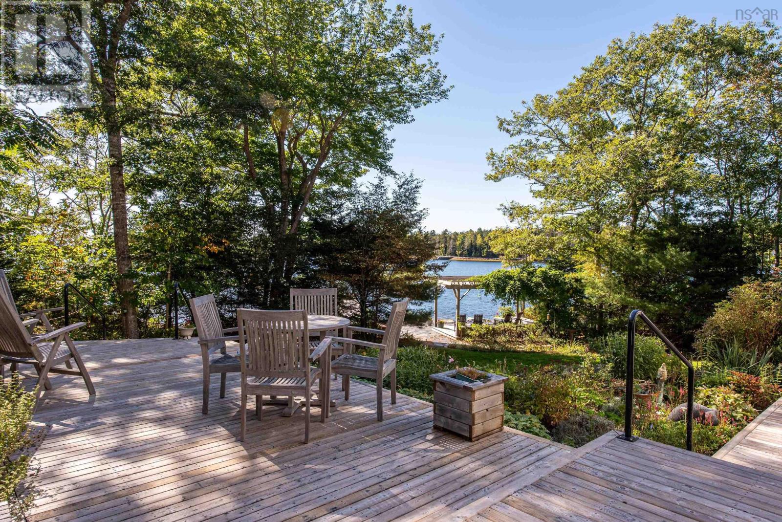 169 Swallow Point Road - 35