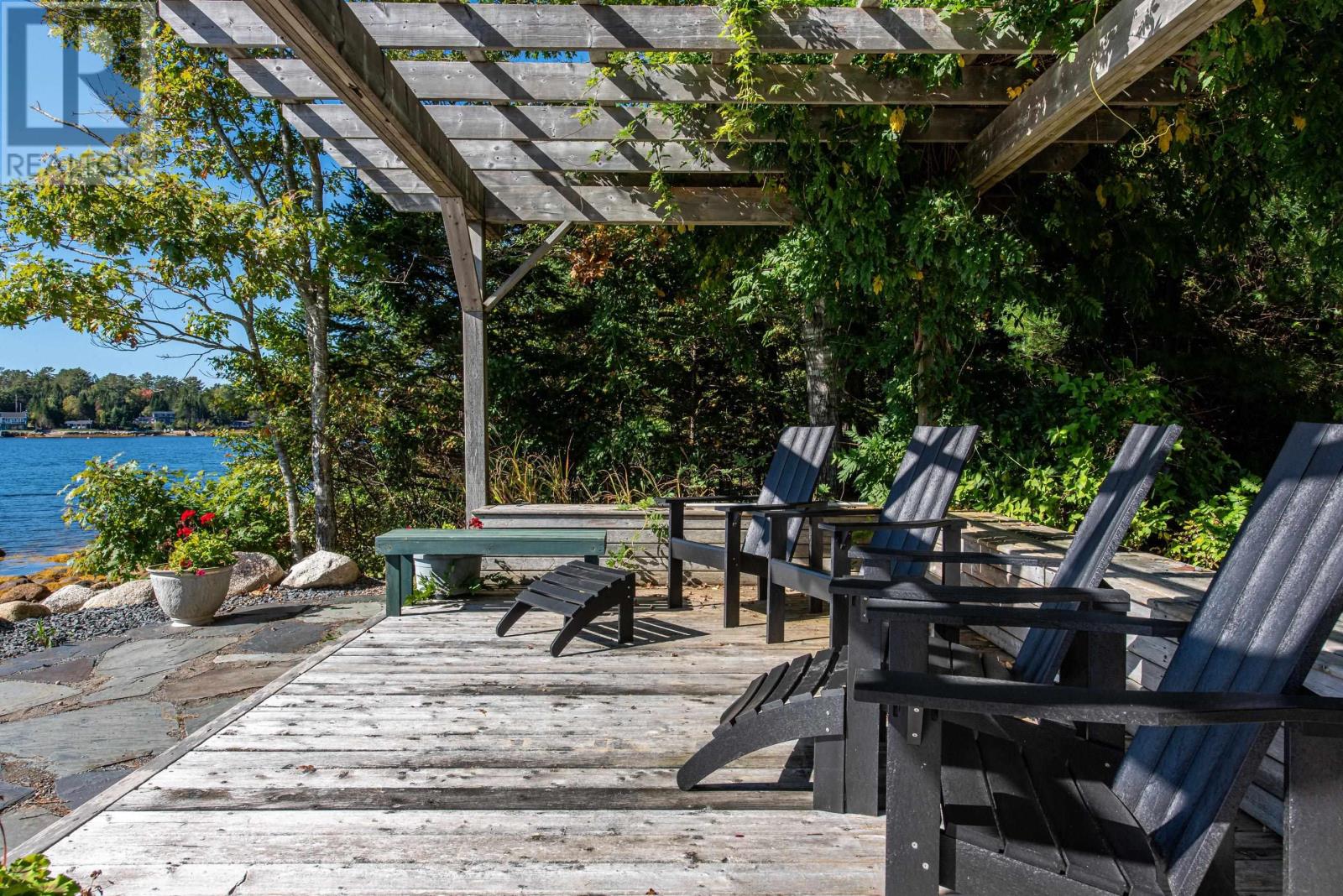 169 Swallow Point Road - 36