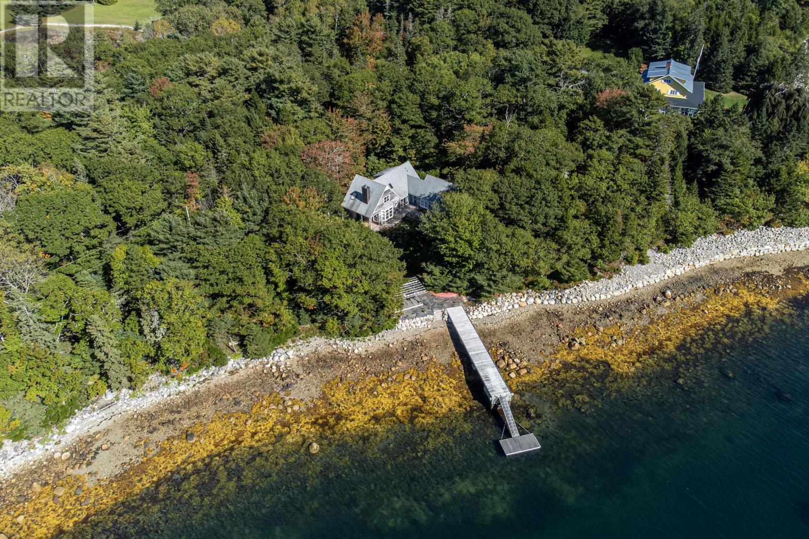 169 Swallow Point Road - 6