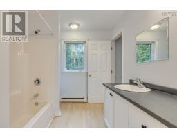 154 Miller Lake Road, Fall River, NS B2T1J5 Photo 21