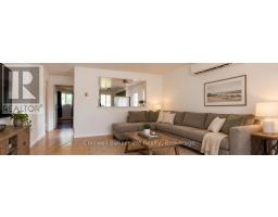 Laundry room - 673 Attersley Drive, Oshawa, ON L1K1P9 Photo 8