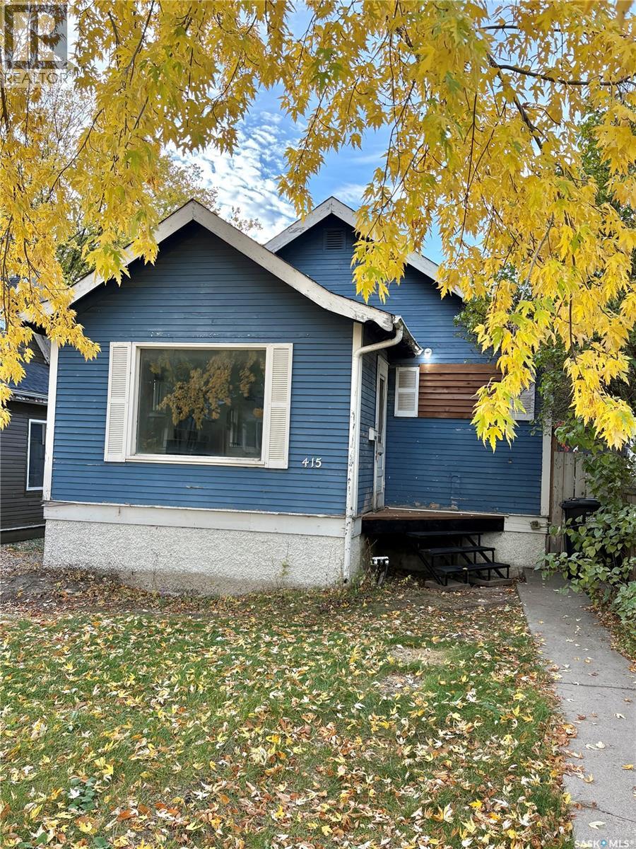 415 26th STREET W, Saskatoon