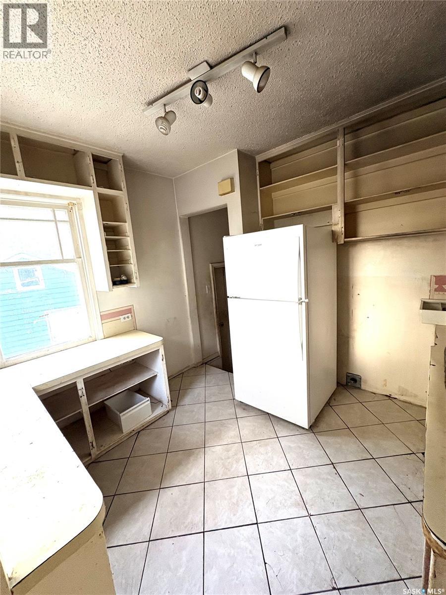 415 26th STREET W, Saskatoon — photo 5