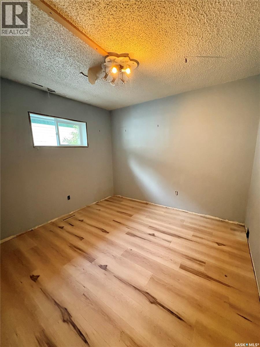 415 26th STREET W, Saskatoon — photo 8