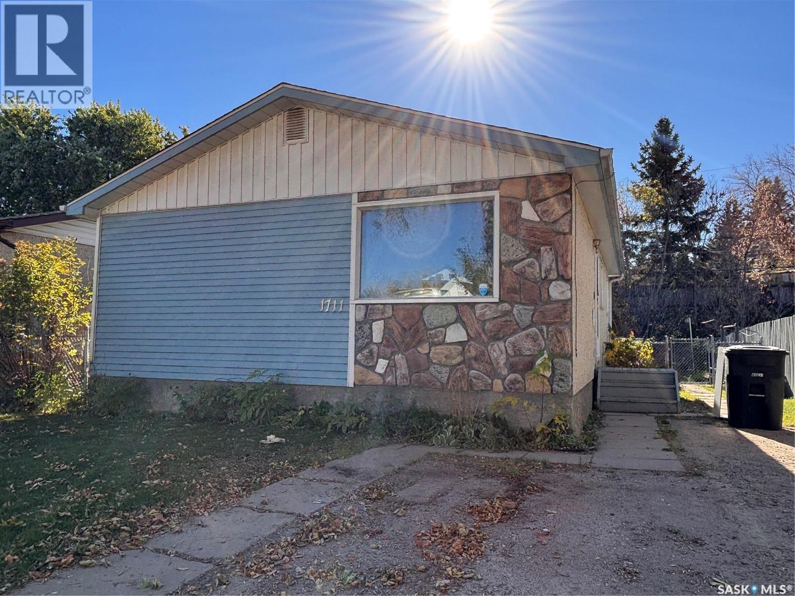 1711 13th STREET W, Prince Albert