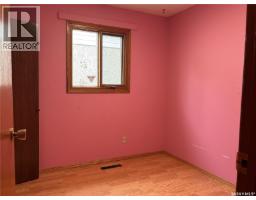 1711 13th Street W, Prince Albert, SK S6V3K2 Photo 12