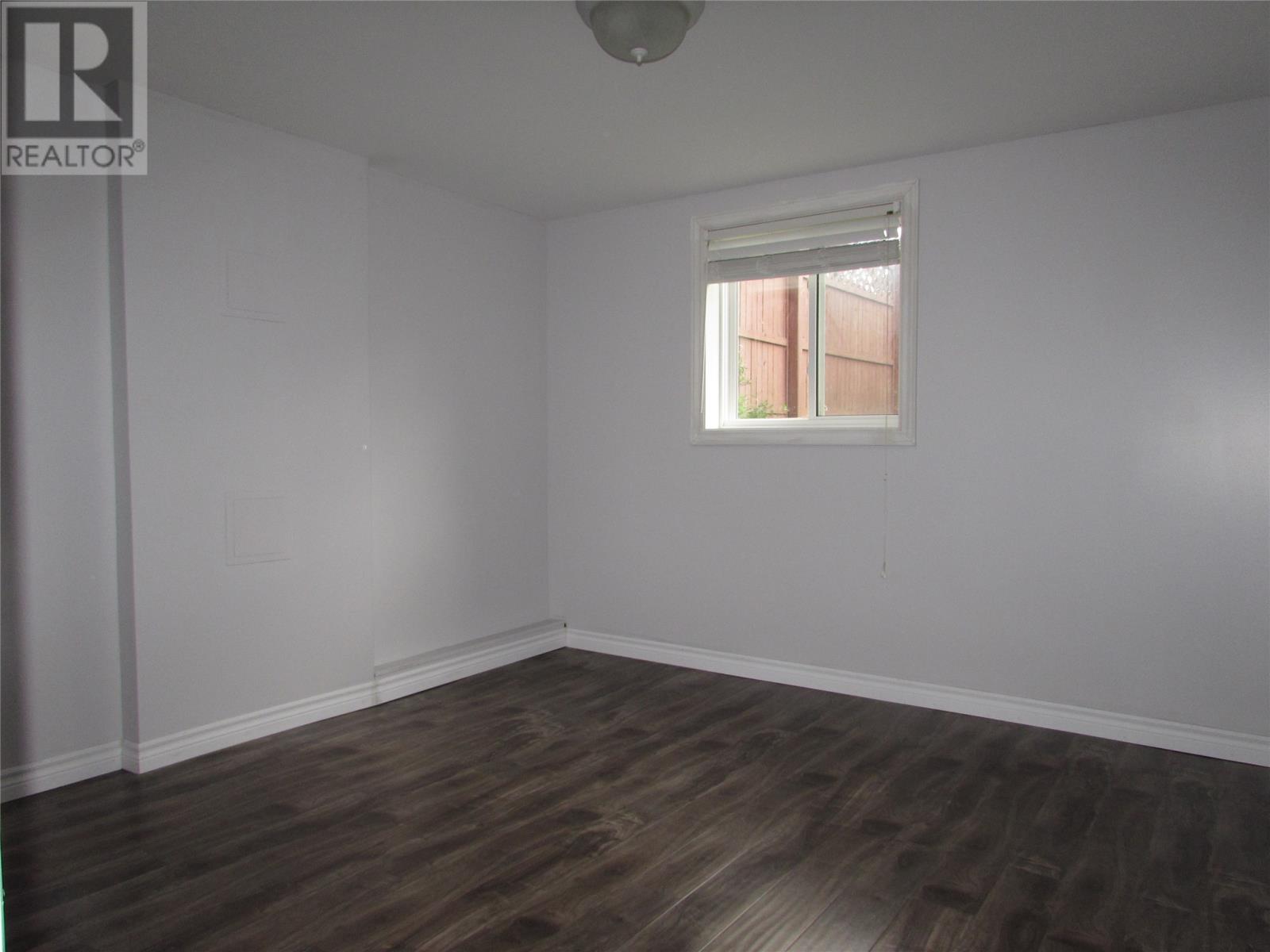 22 Petries Street - 16