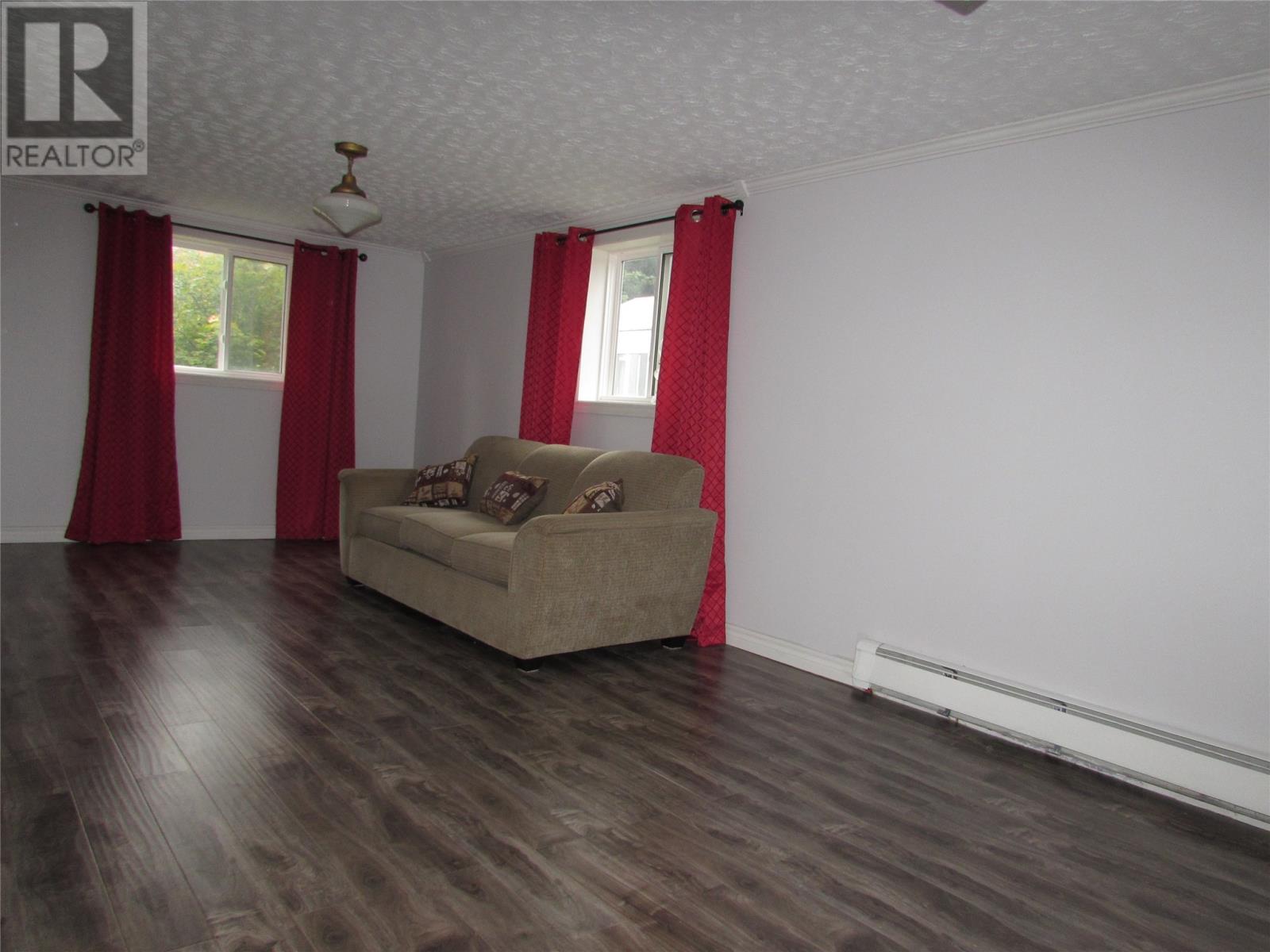 22 Petries Street - 15