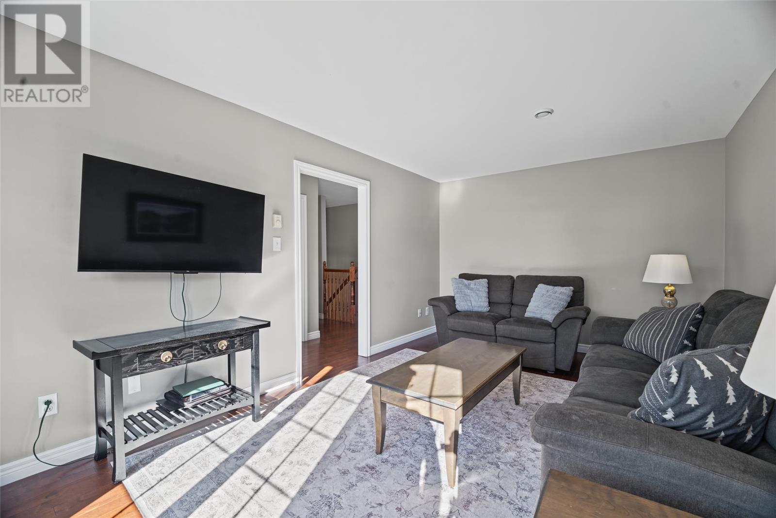 8 Ossington Street - 4