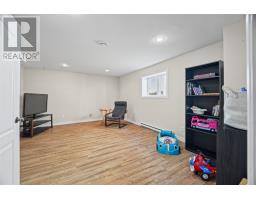 8 Ossington Street thumbnail 17