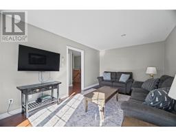 8 Ossington Street thumbnail 4