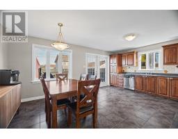 8 Ossington Street thumbnail 5