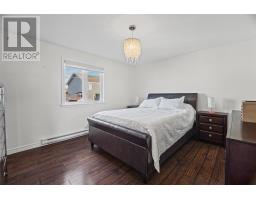 8 Ossington Street thumbnail 9