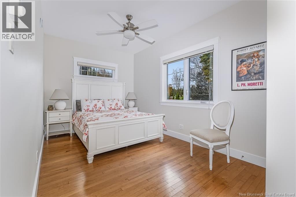 138 Still Water Crescent - 16