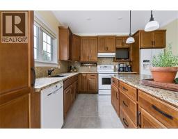 138 Still Water Crescent, photo 13