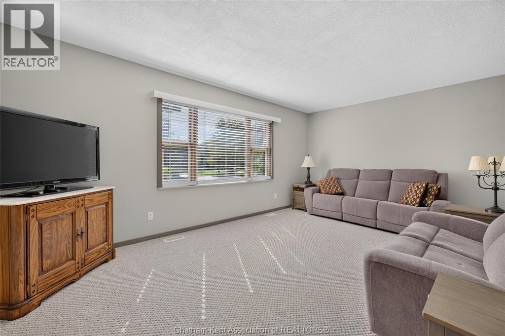 13471 Jane Street — photo 15