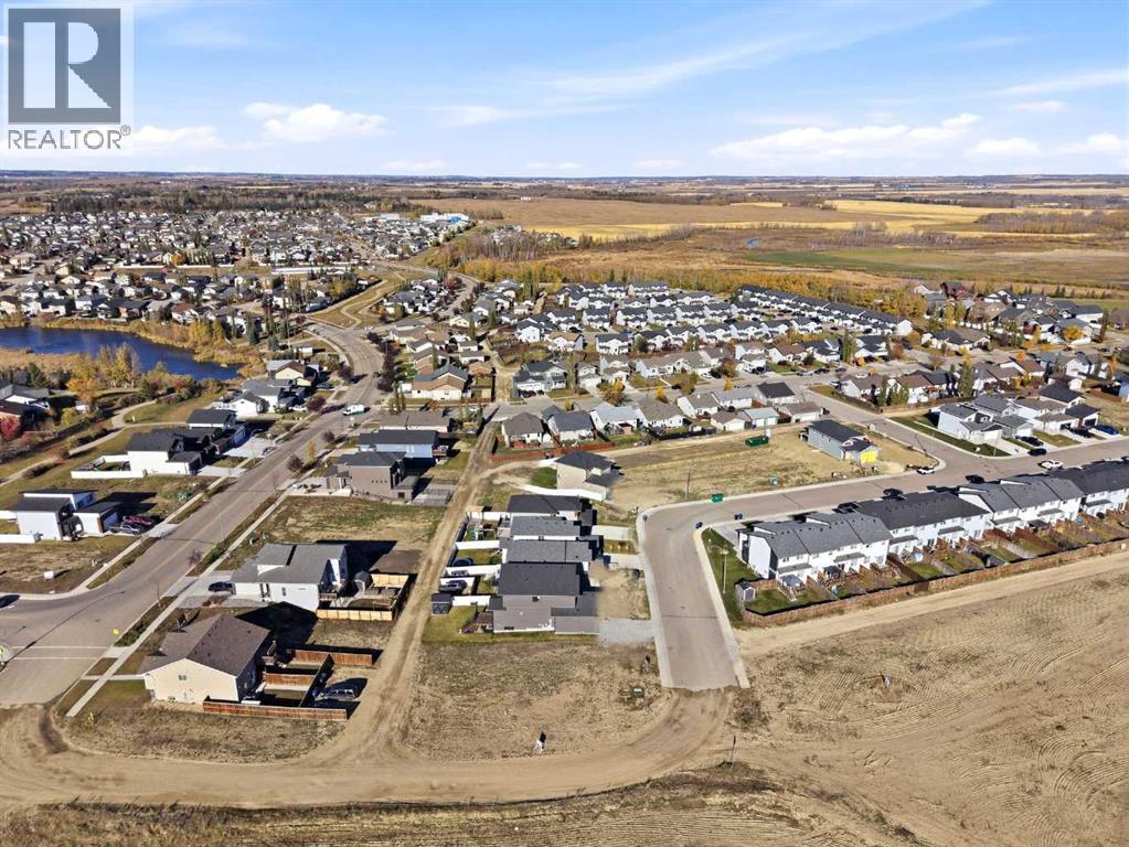 Listing photo – 30 Palmer Circle, Blackfalds