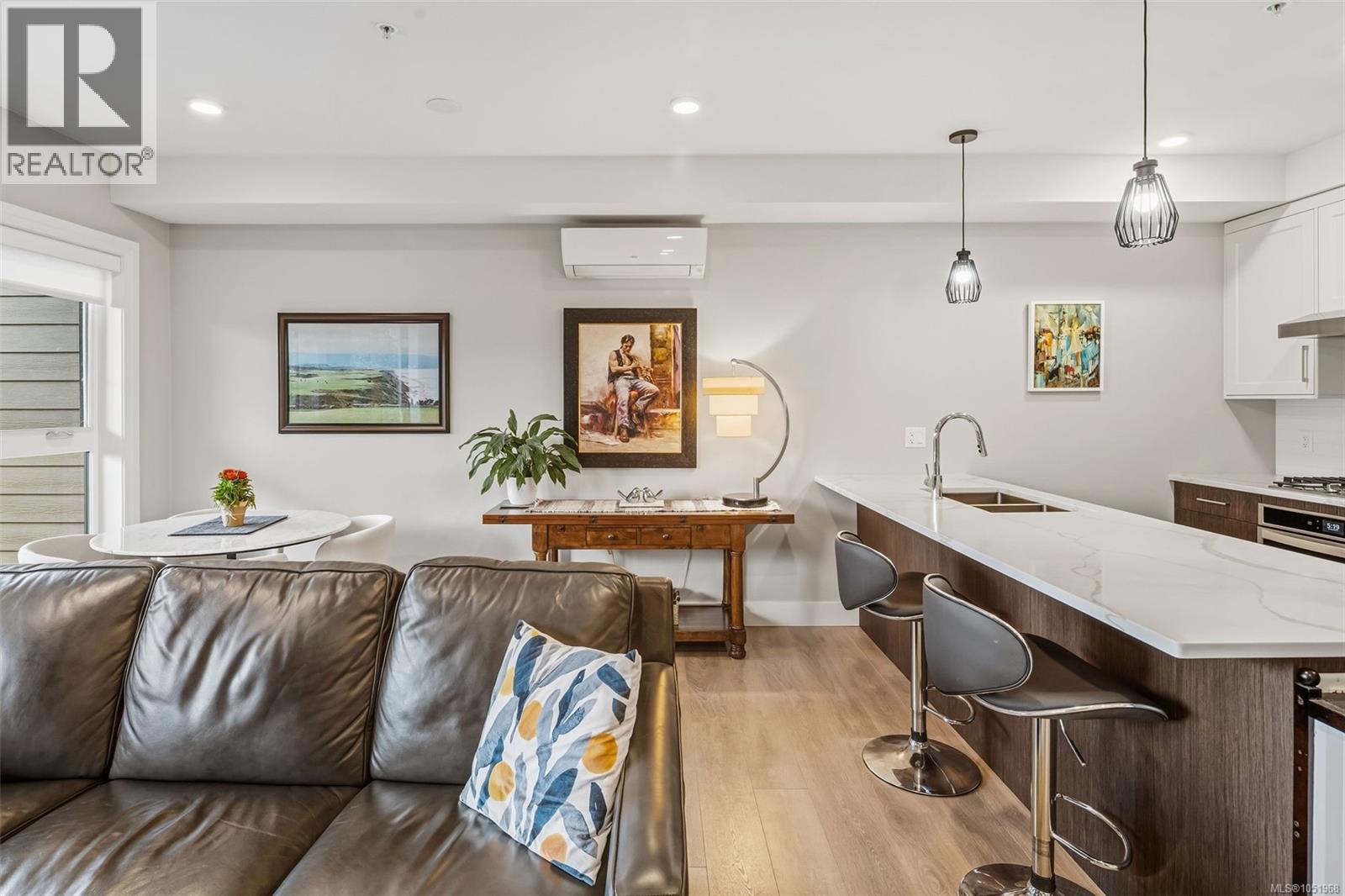 #207 741 Travino Lane - 14