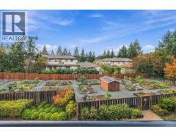207 741 Travino Lane, Saanich, BC V8Z0G3 Photo 23