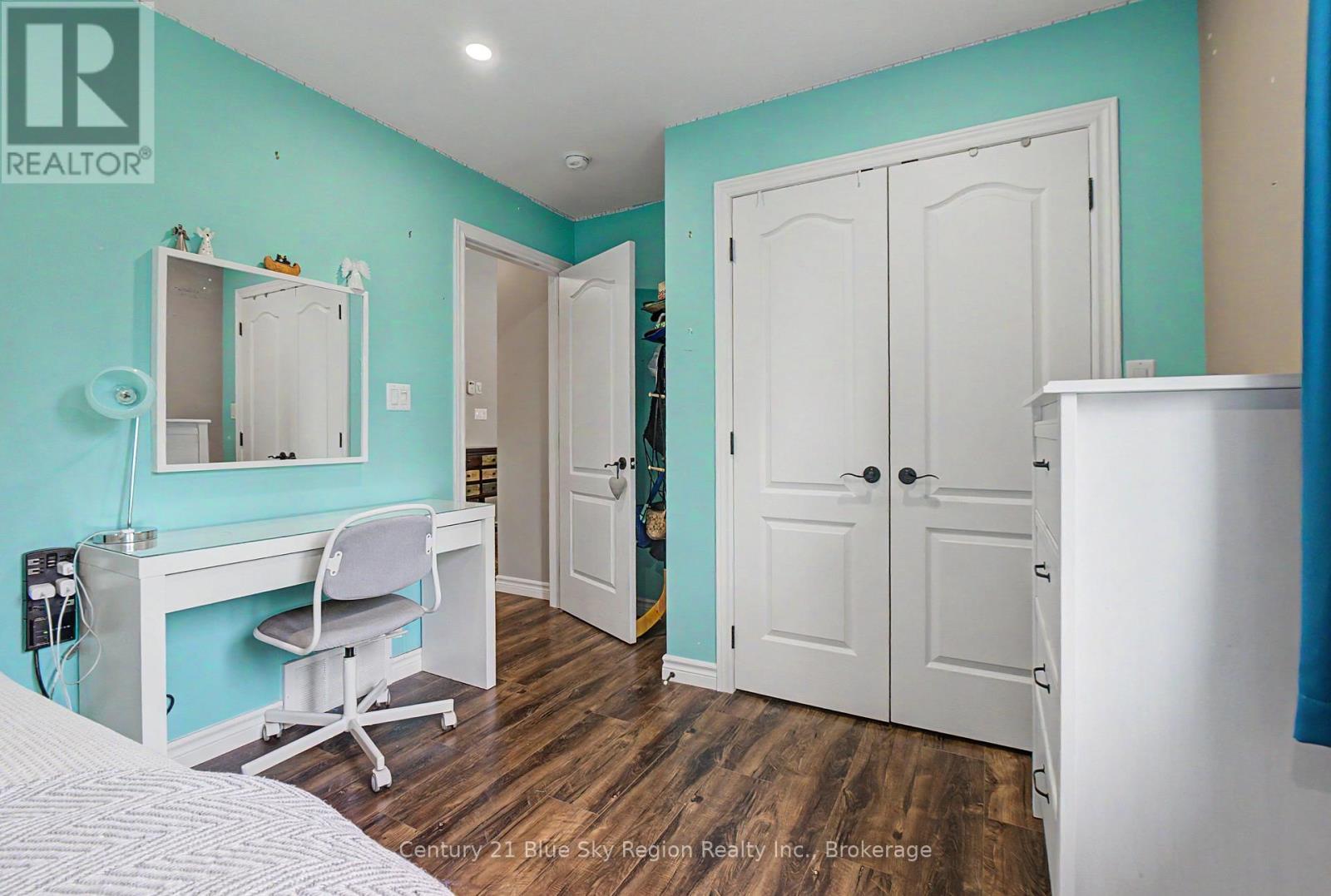 551 LAVIGNE ROAD - 20