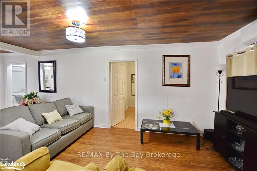 646 River Road East — photo 8