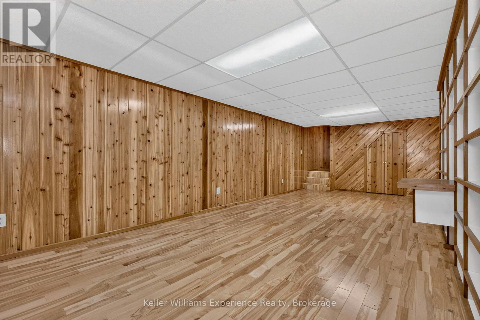 900 Champlain Road — photo 44