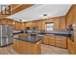 900 Champlain Road, Tiny, ON L9M0E3 Photo 28