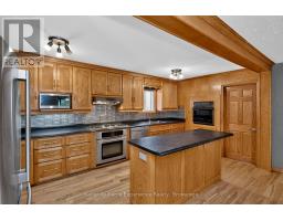 900 Champlain Road, Tiny, ON L9M0E3 Photo 29