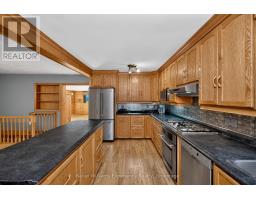 900 Champlain Road, Tiny, ON L9M0E3 Photo 30