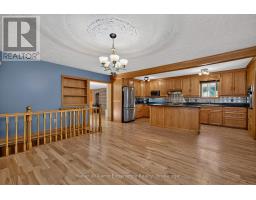 900 Champlain Road, Tiny, ON L9M0E3 Photo 34