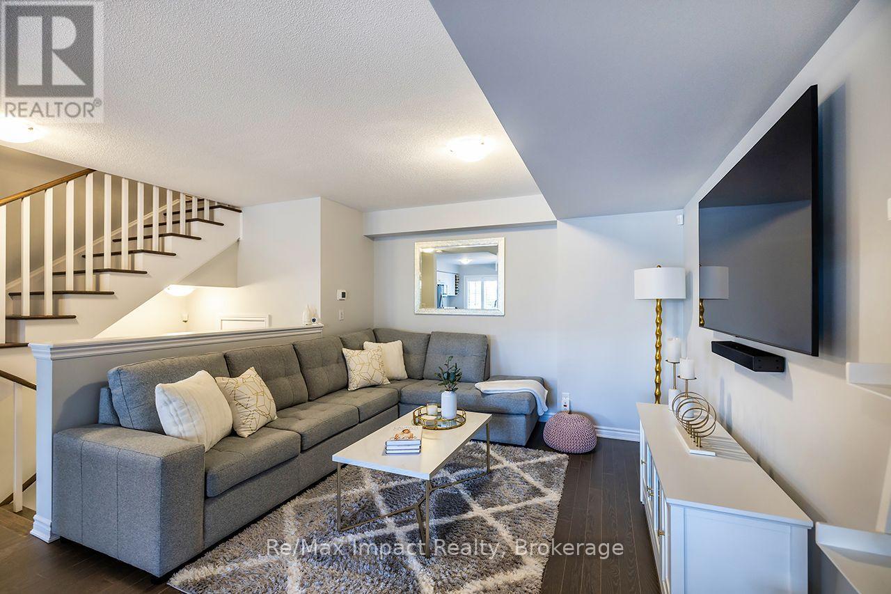 26 Amulet Way, Whitby, ON photo 12