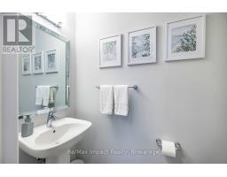 26 Amulet Way, Whitby, ON L1R0R5 Photo 20