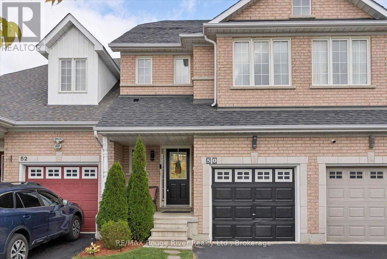 50 Treen Crescent, Whitby, ON photo 2