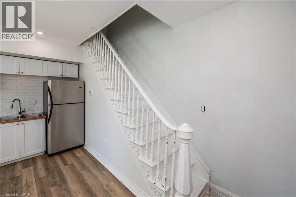 292 Fares Street — photo 15